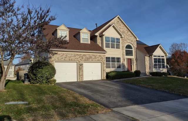 814 JOHNSON GROVE Lane