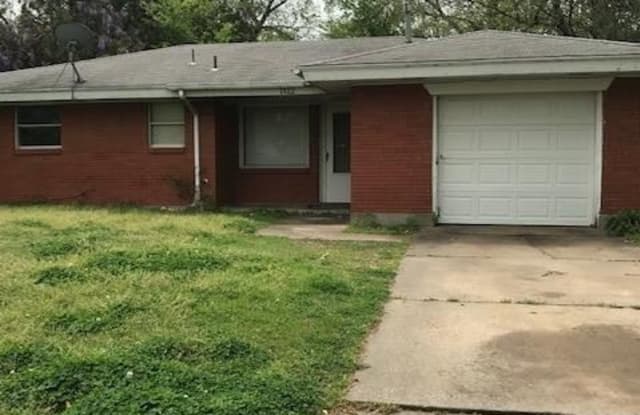 1522 Denison Dr - 1522 Denison Drive, Norman, OK 73069