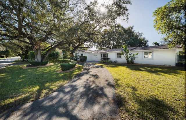 Photo of 8390 SW 132nd St