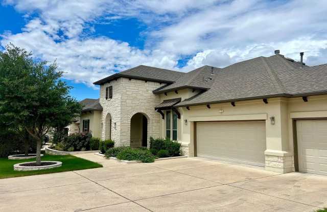 Find your Georgetown Dream at this Beautiful 3-Bedroom 2.5-Bathroom House!!!!