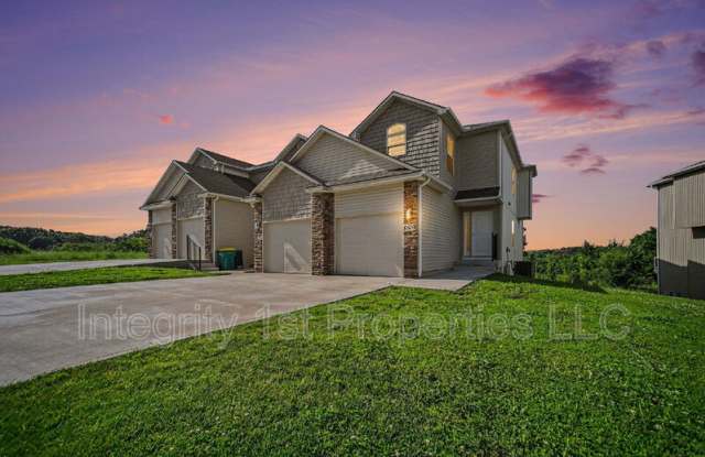 10510 Clubhouse Dr