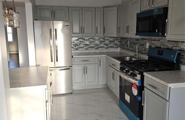 11519 Marsden Street