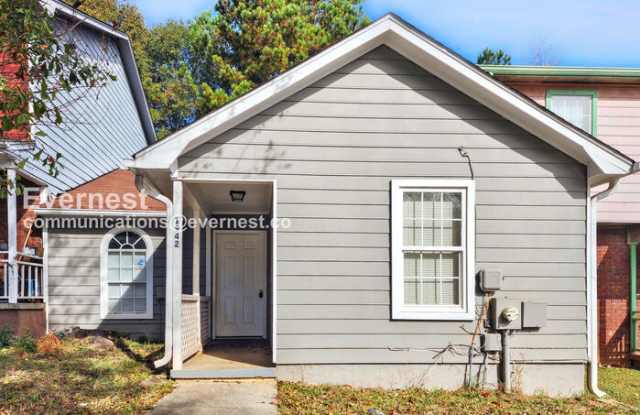 Photo of 1942 Cornell Way