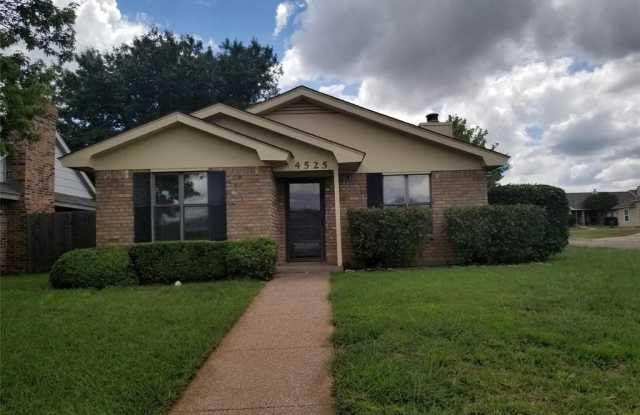 Photo of 4526 Cole Drive