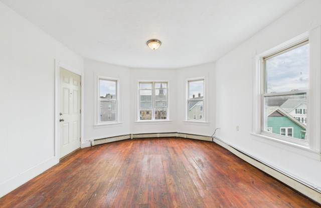 411 Rathbun Street - 3