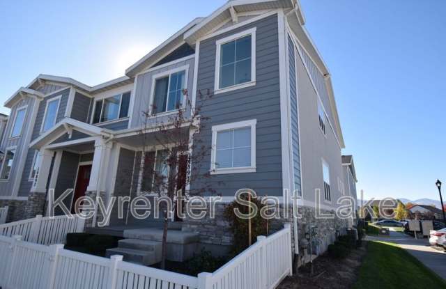 14893 S Thunder Horse Lane