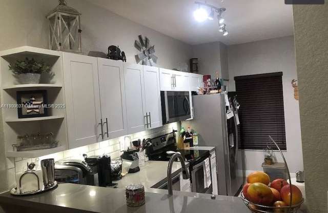 Photo of 4913 SW 141st Ave