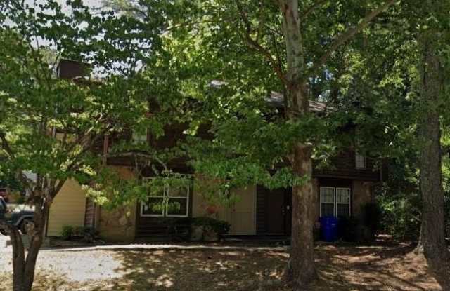 Photo of 1443 Forest Villa Drive NW