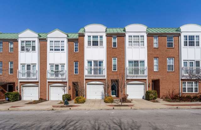 3212 Toone St./3 Bedroom,3.5 Bath Townhouse in Canton