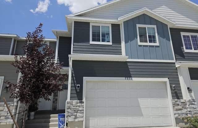 Photo of 7271 N Silver Spring Way