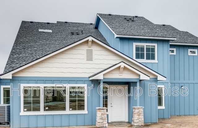 Photo of 811 E Wandering Ln