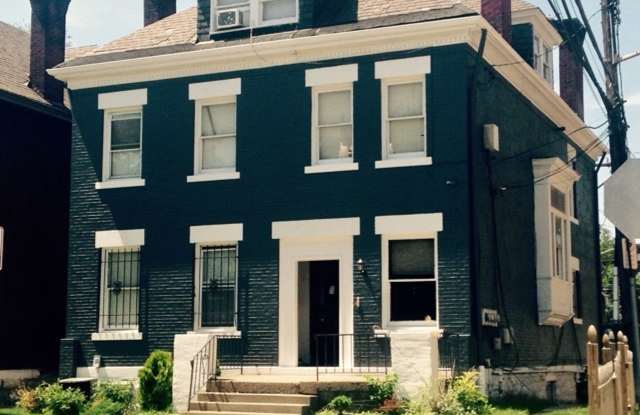 Photo of 636 Maryland Avenue