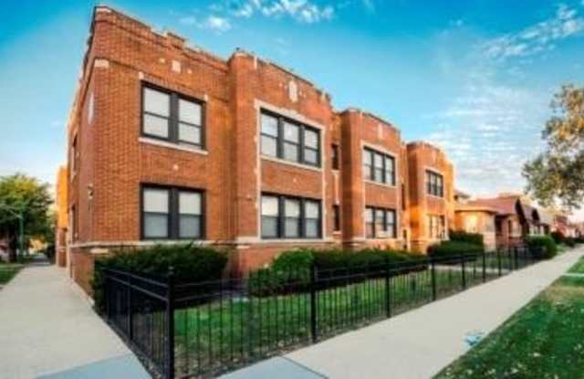 Pangea 8552 S Laflin Auburn Gresham Apartments