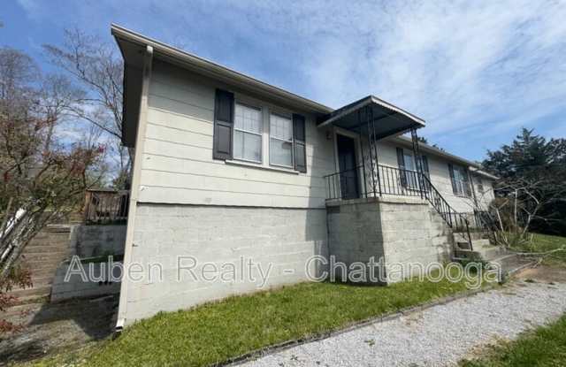 8817 Apison Pike