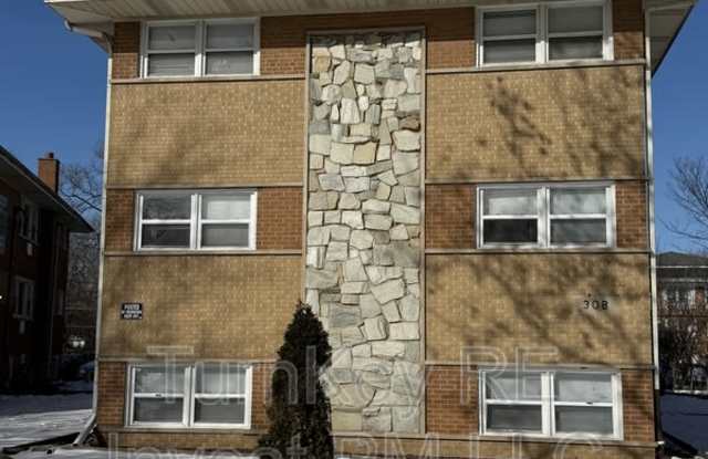 308 Lincoln Court - 4