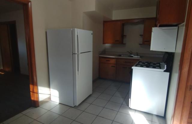 2508 Glenwood Avenue - 4