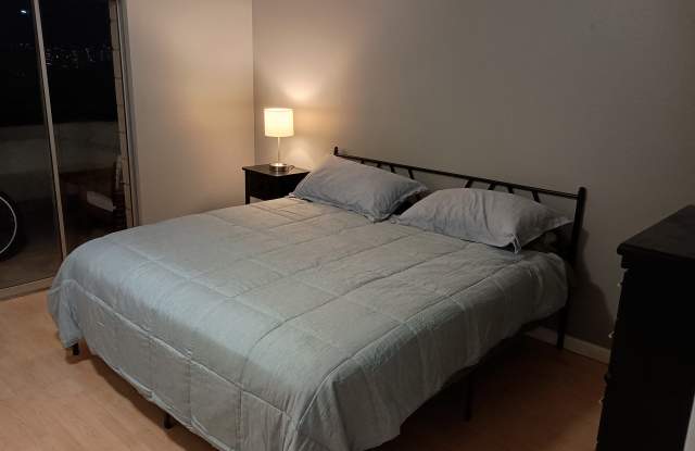 700 North Washington Street