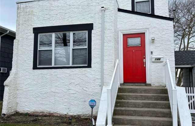 146 Kingston Boulevard