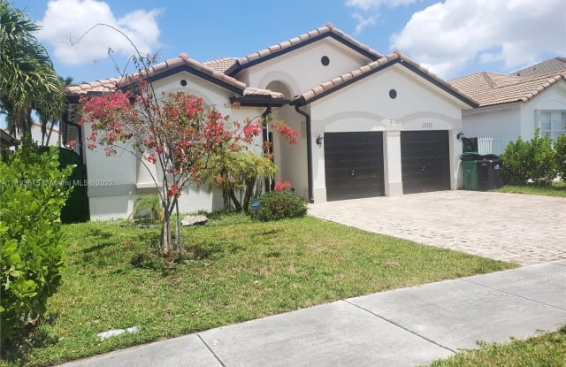 15435 SW 24th Ter - 15435 Southwest 24th Terrace, Miami-Dade County, FL 33185