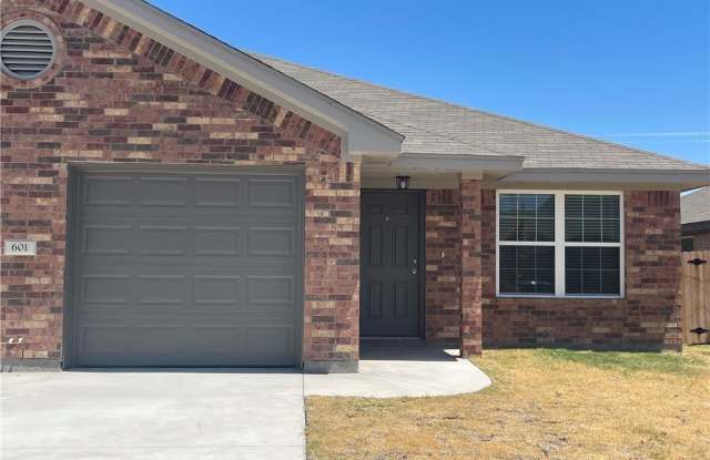 Photo of 601 Lost Trail Drive unit: B