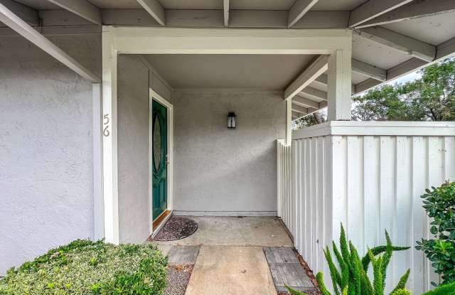 Spacious Three Bedroom Condo in South Napa