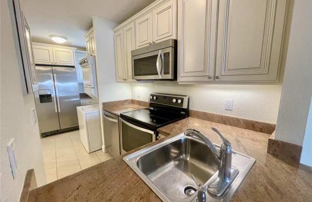 1361 SNELL ISLE BOULEVARD NE