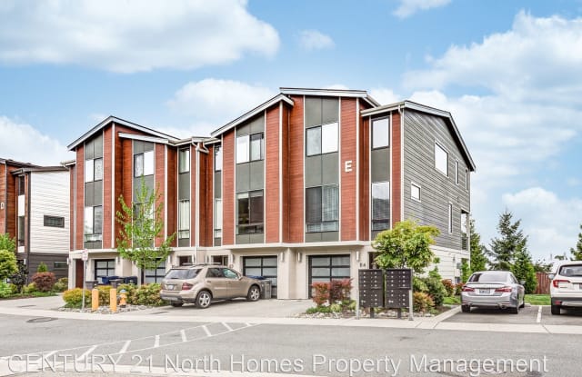 16021 Manor Way #E4 - 16021 Manor Way, North Lynnwood, WA 98087