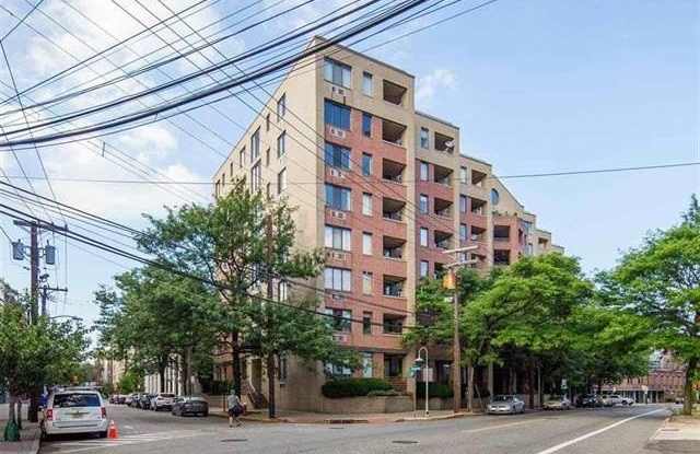 300 NEWARK ST