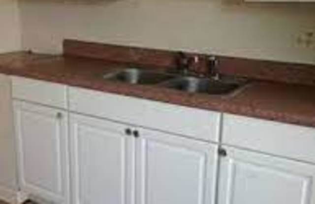 Photo of 2908 Ivy Ave