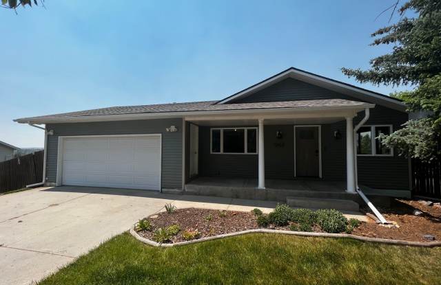 Cheyenne Home! - 5414 Sunrise Hills Drive, Cheyenne, WY 82009