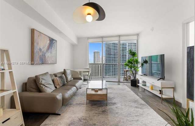 465 Brickell Ave # 2604 (A11984279)