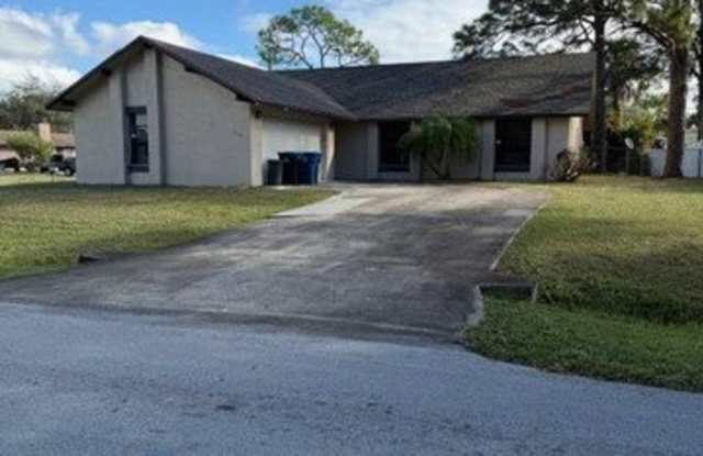 Photo of 879 Remsen Avenue NW