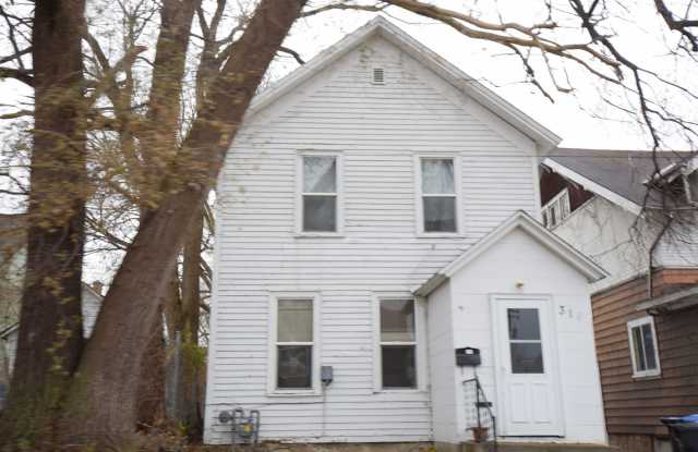 319 East Main