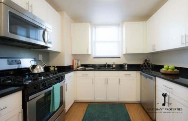 Photo of 71 Saint Alphonsus St.