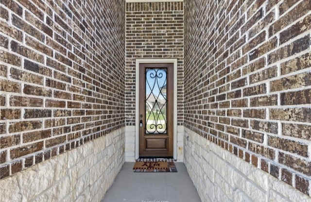 2509 Kimbolton Drive