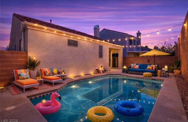 1393 Gran Vista Avenue