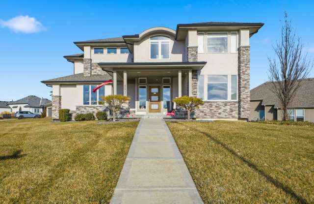 4502 NW 70th Ter, Kansas City, MO 64151