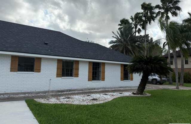 Photo of 48 PIZARRO AVE.