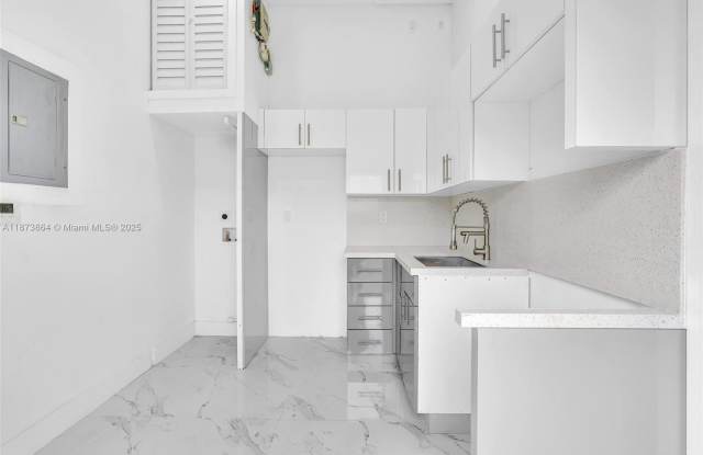 Photo of 5850 NE 3rd Ave