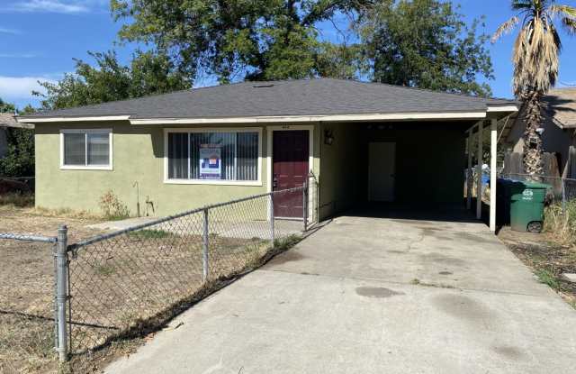 Recently Remodeled Two Bedroom One Bath home in Chowchilla, CA