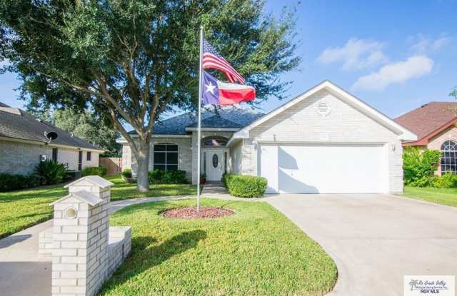 2709 W MARK CIR.