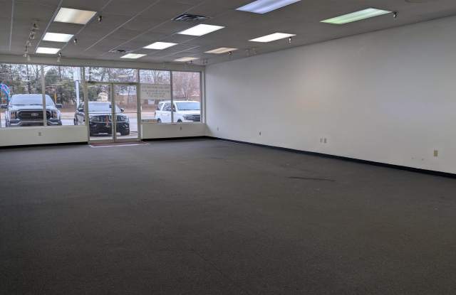 2301 W Beebe Capps Expressway