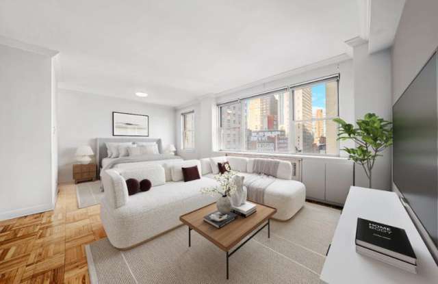 Photo of 201 East 37th Street