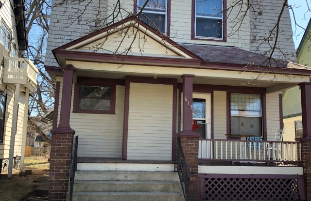 613 Pearl St - 613 Pearl Street, Kalamazoo, MI 49007