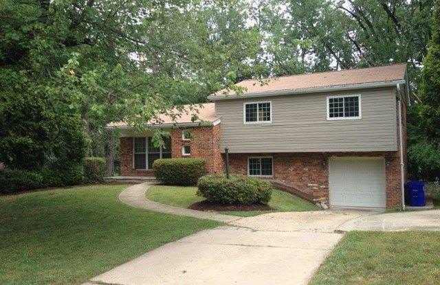 Photo of 7821 CAYUGA Avenue