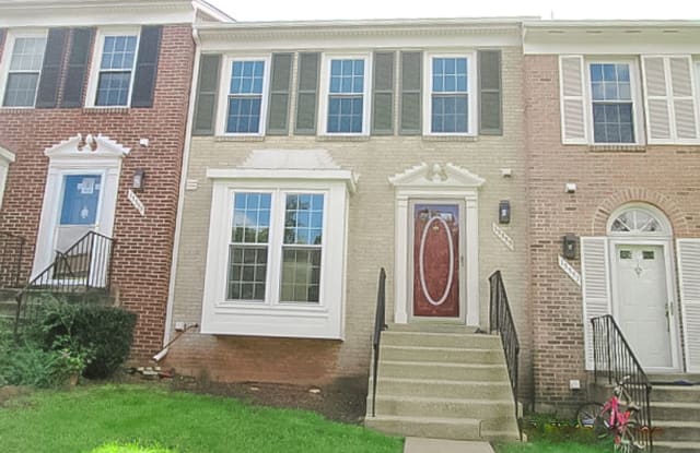 13355 FOXHOLE DR - 13355 Foxhole Drive, Chantilly, VA 22033