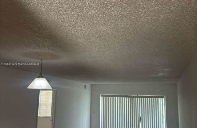 Photo of 2837 N Course Dr