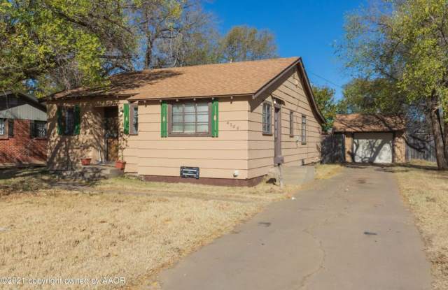 Located in Olsen 3/2/1!!! Call or Text to View 806-282-5803 - 4206 Jennie Avenue, Amarillo, TX 79106