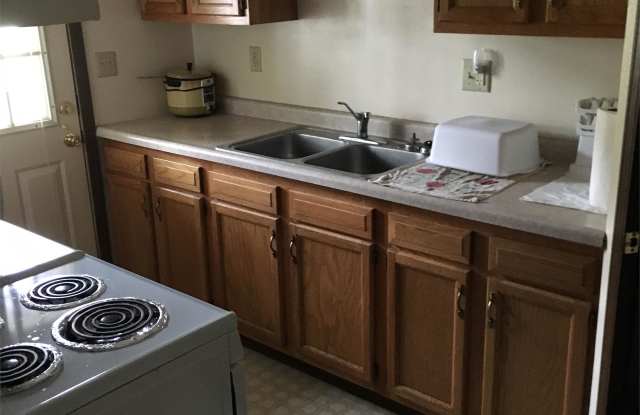 1404 Hayden Ave Apt 4