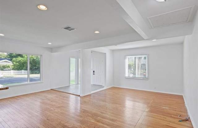 7767 Independence Avenue